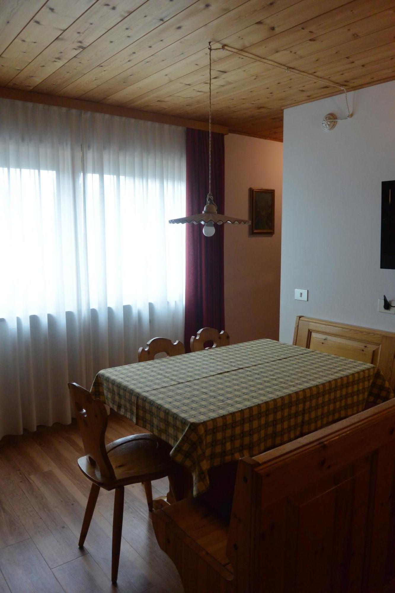 Apartments Antares Colfosco Room photo